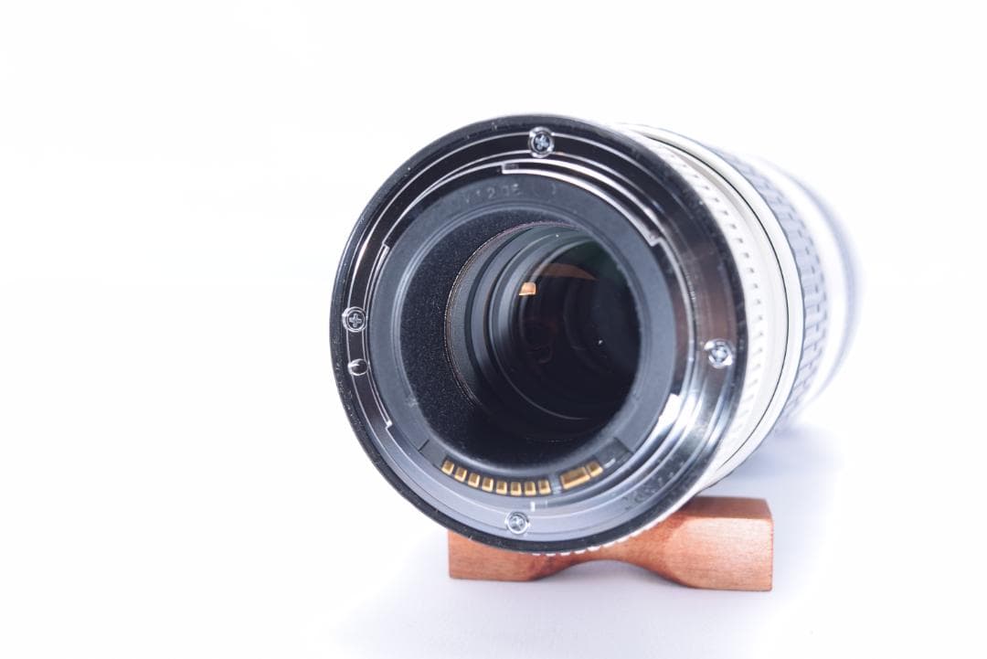 高性能レンズ　Canon EF 70-200mm F4 L IS USM　♪