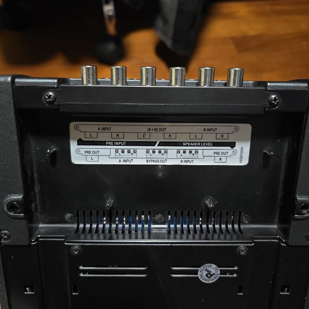 名品　audison LRx4.5 アンプ