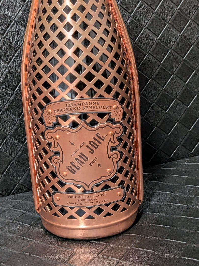 Beau Joie Brut シャンパン　ボージョア　甲冑　入手困難　豪華
