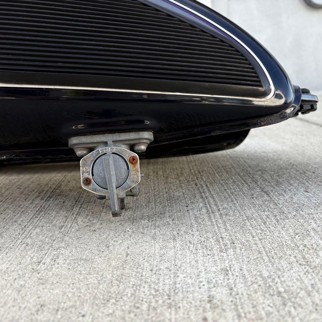 ヤマハ SR400 純正 タンク ブラック/グレー