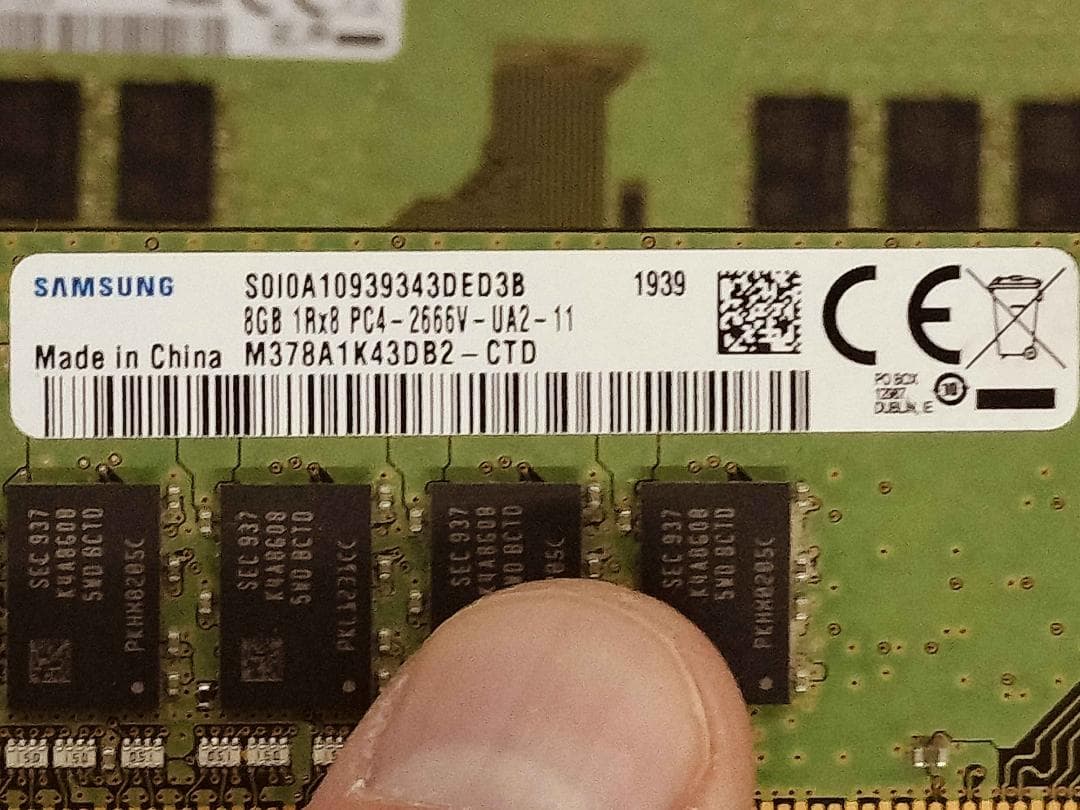 Samsung 16GB DDR4 メモリ PC4-2666V