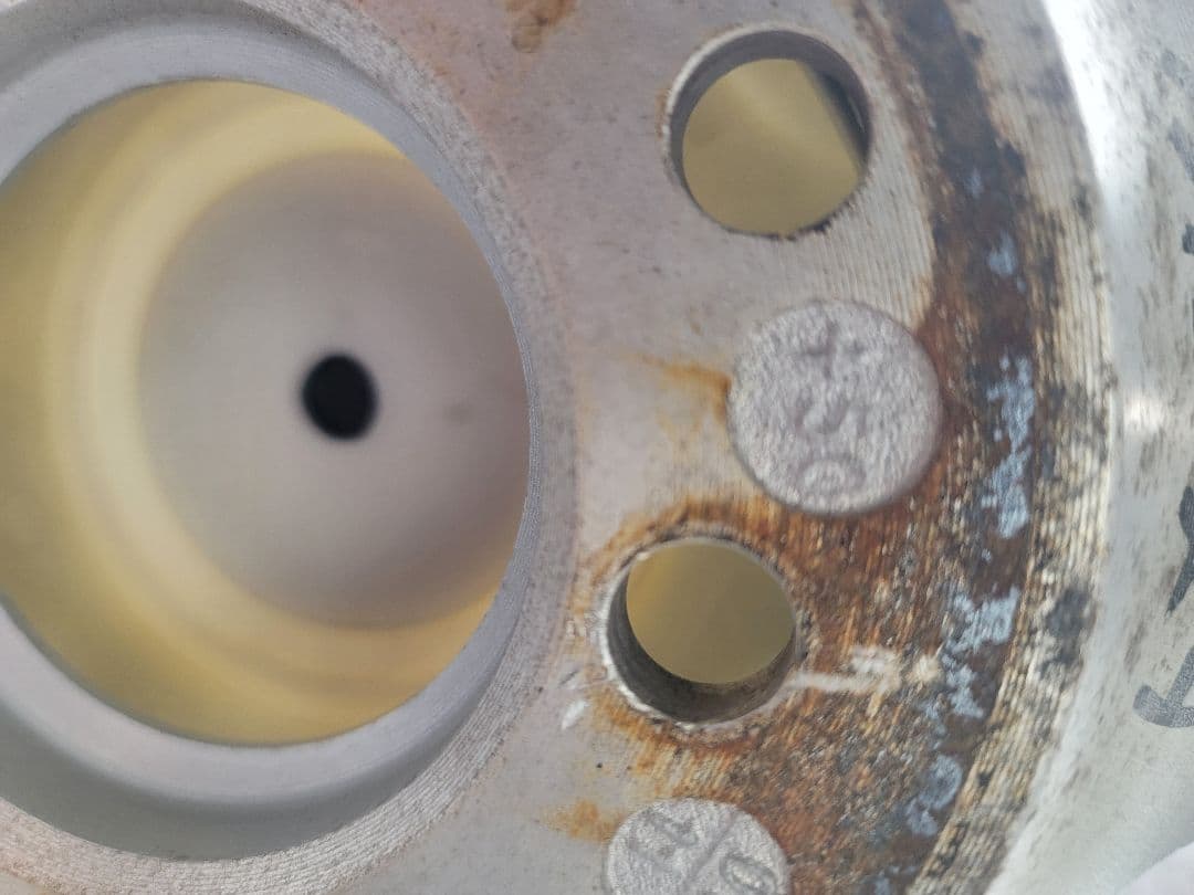 スタッドレスタイヤホイールセット　225/60r17