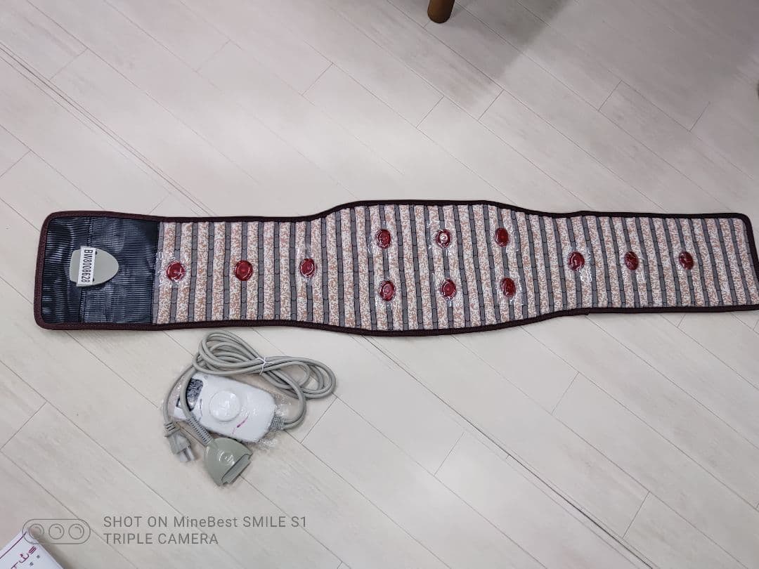 電磁石　遠赤外線　ホット腰巻き