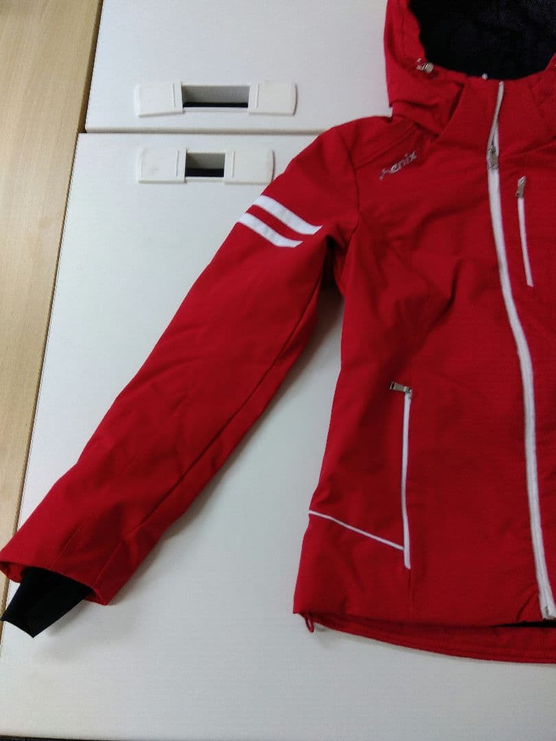 【新品】 phenix　スキーウェア　スノボウェア　レディース　f485