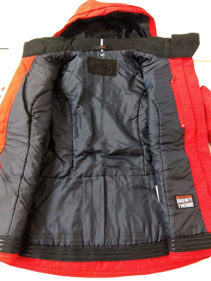 【新品】 phenix　スキーウェア　スノボウェア　レディース　f485