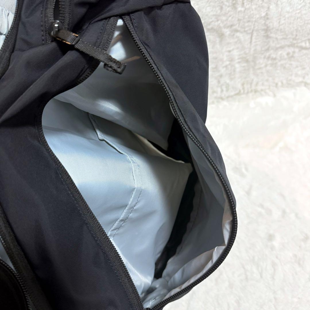 【極美品】希少　アークテリクス マンティス 26 リュック 廃盤品 ブラック 黒