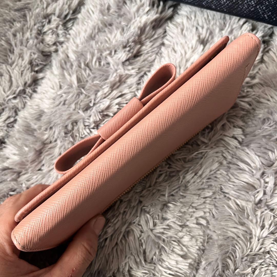 極美品✨PRADA サフィアーノ　フィオッコ　メタルロゴ　長財布　ピンク