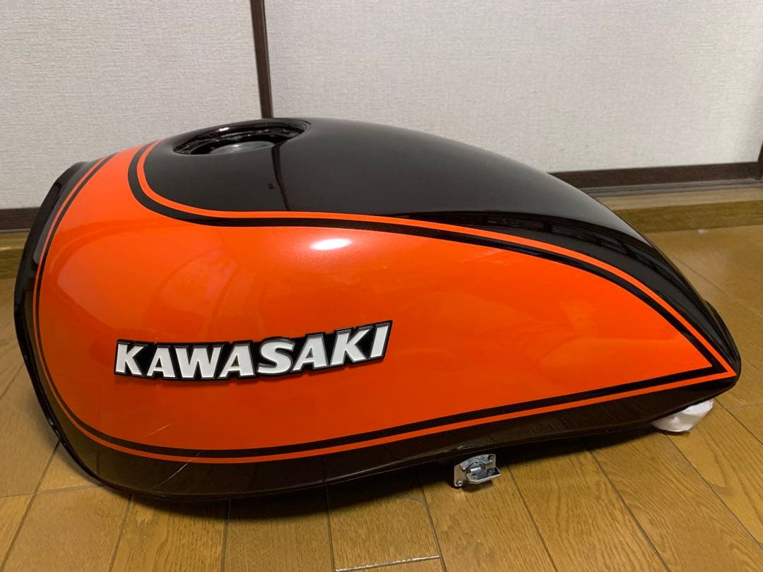 KAWASAKI ZEPHYR 750 外装セット 火の玉カラー ゼファー750