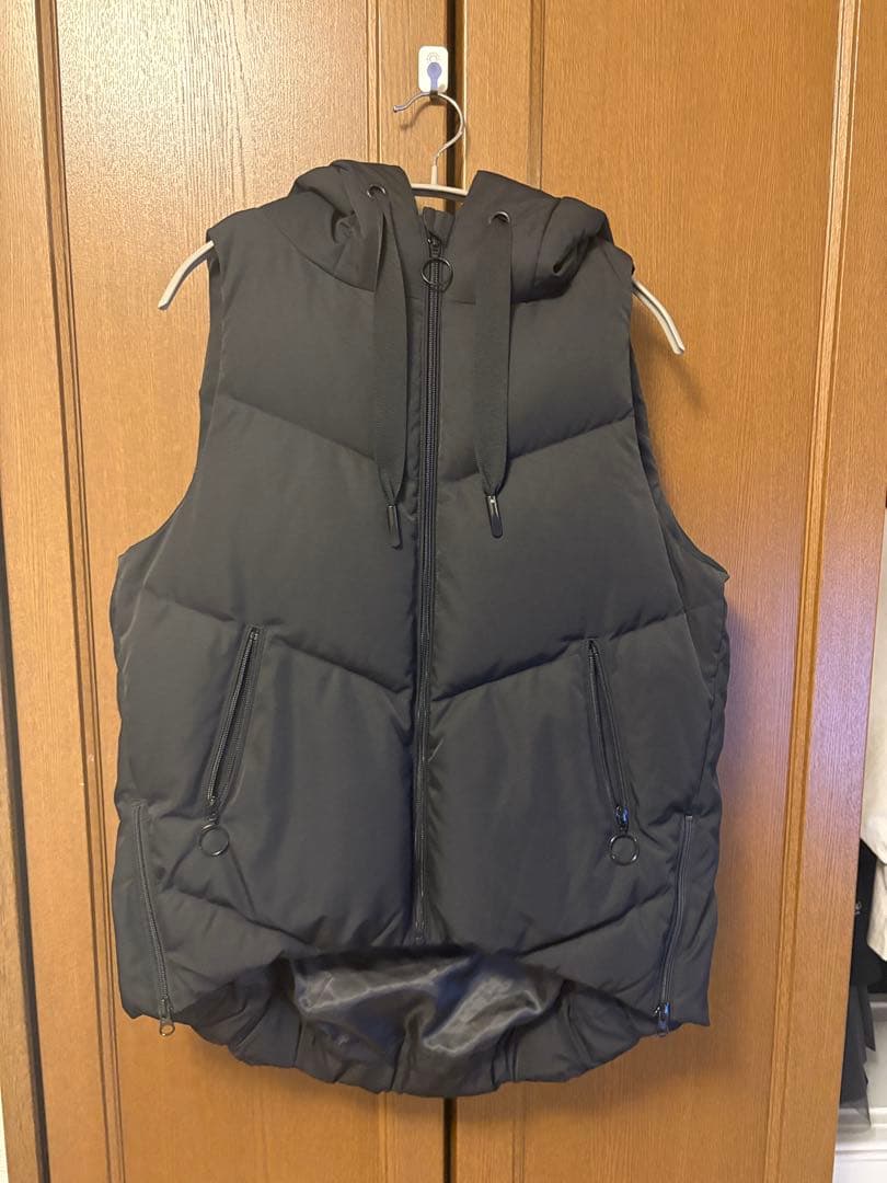 ヤマダヤ　CLOVE ソフトツイルダウンベスト