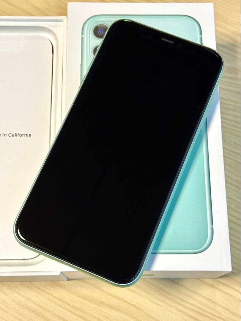 Apple iPhone 11 64GB Green simロック解除済み