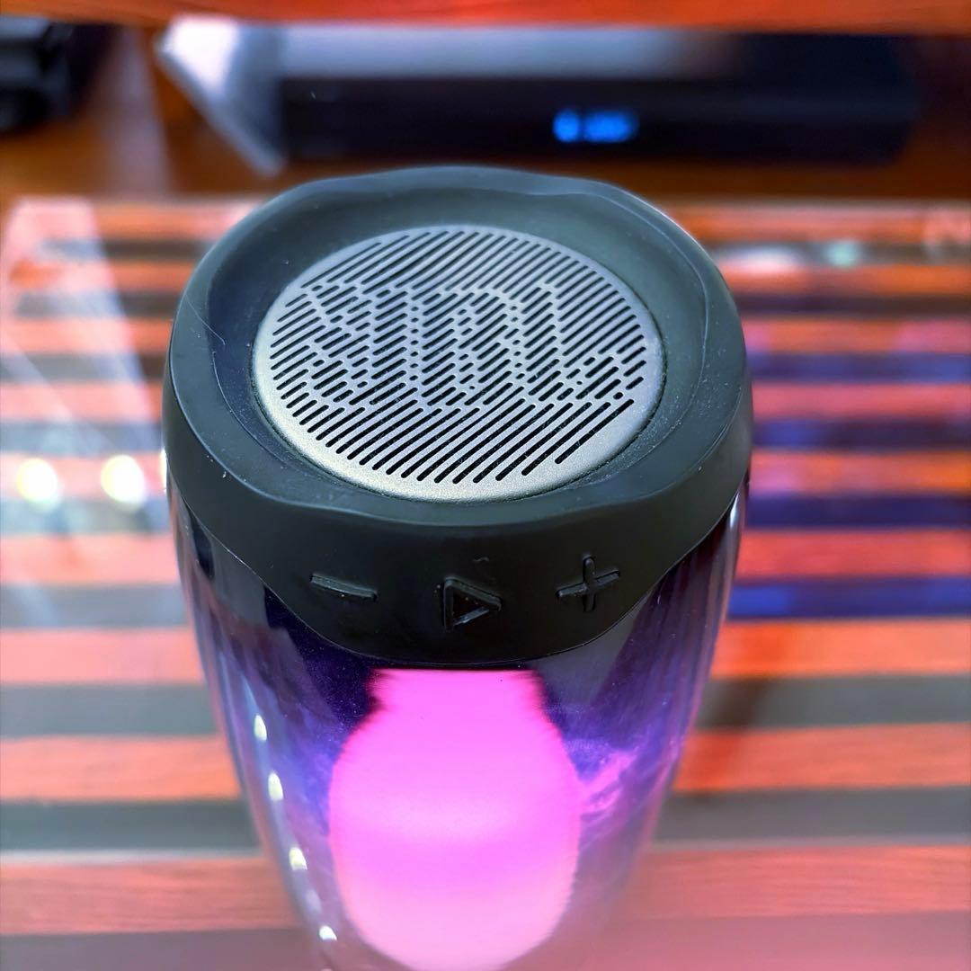 JBL PULSE 4 Bluetoothスピーカー LED 防水 美品①