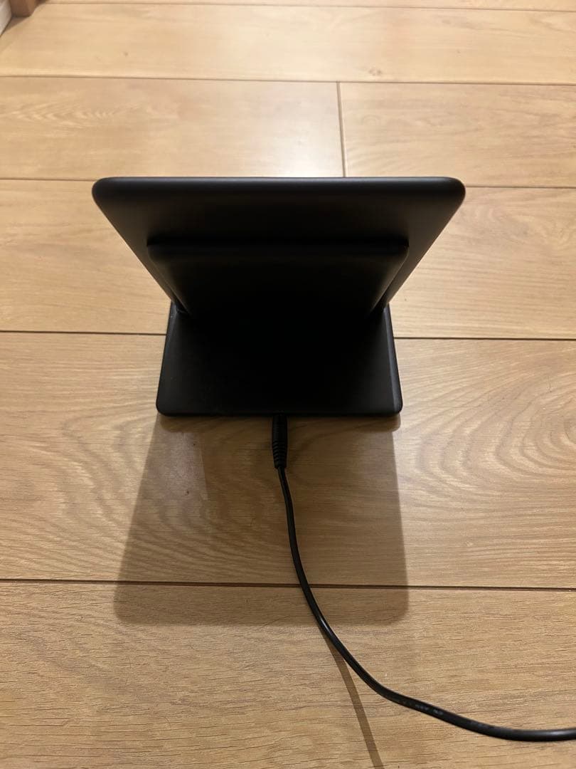 タイムセール 未使用に近い　6インチ ブラック スタンド付き