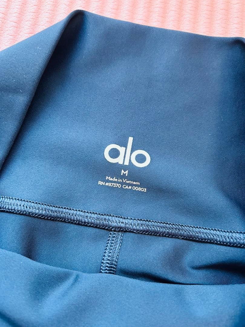 alo yoga ハイウエスト Airlift レギンス ネイビー　M 公式購入