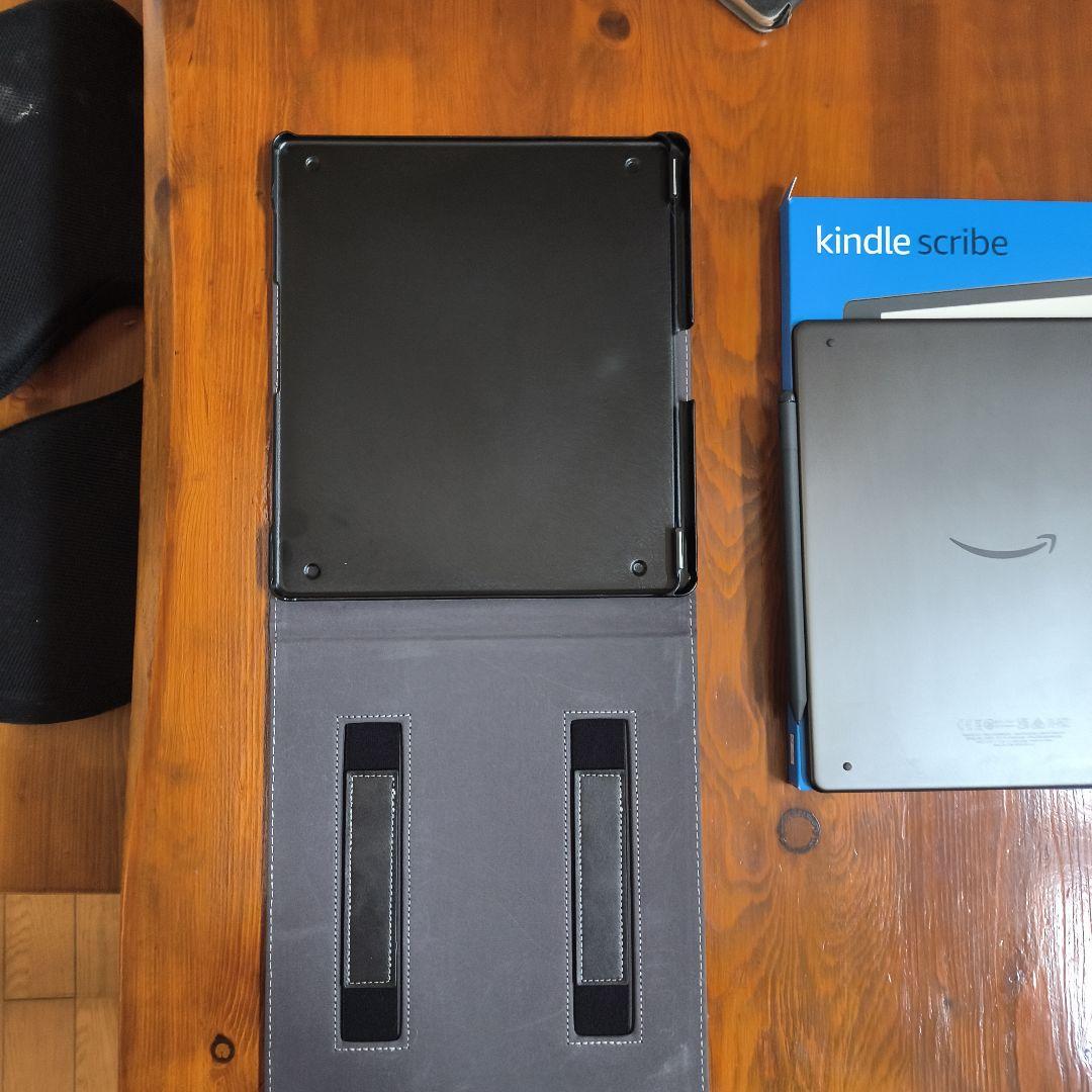 Kindle Scribe 本体 + 専用ケースほぼ未使用