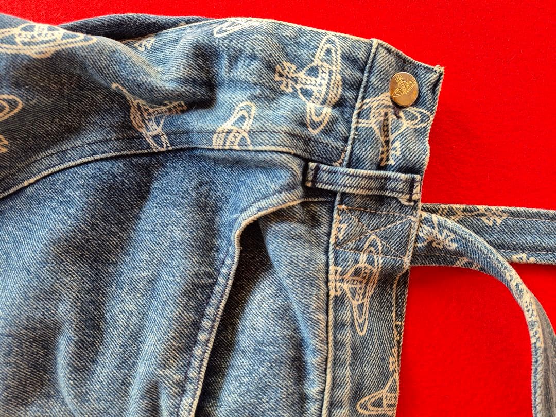 「ヴィヴィアン・ウエストウッド」リメイクトートバッグ