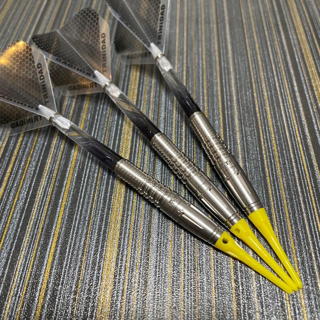 定価約12000円 ソフトダーツ カルロス3 カットかなり強め 投げやすい