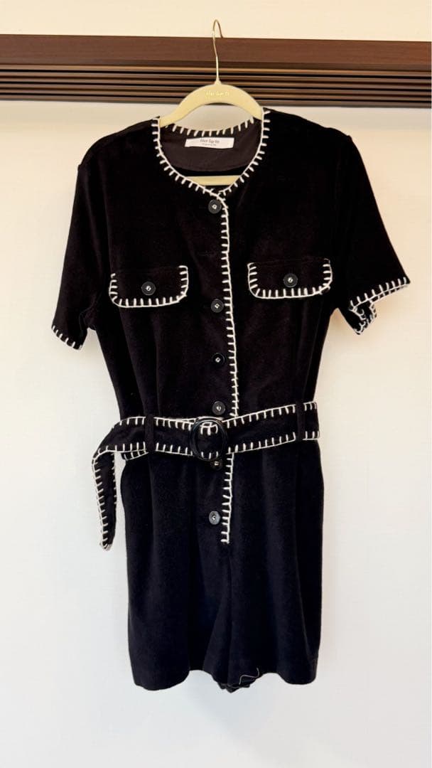 新品未使用 Herlipto Summertime Romper