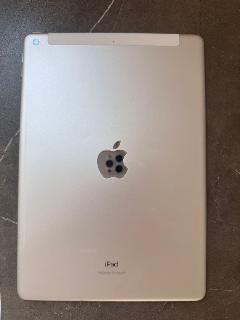 Apple iPad第9世代　64GB Cellularモデル MK473J/A