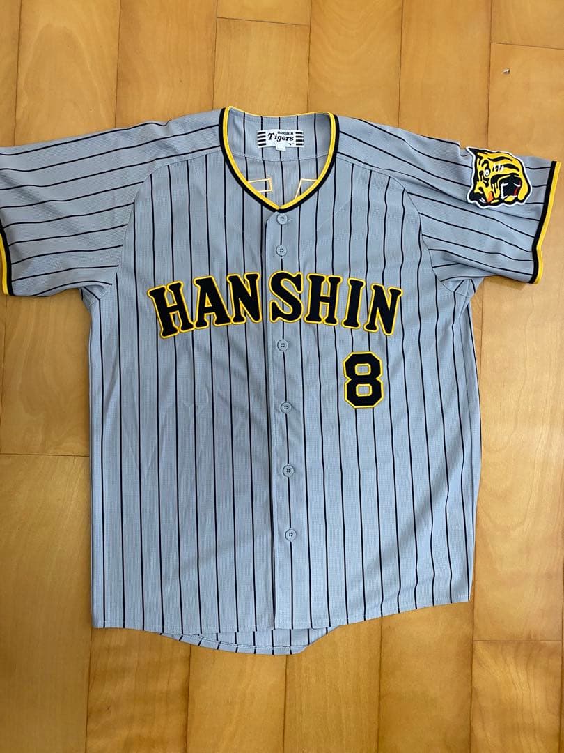 佐藤輝明選手 ユニフォーム 阪神タイガース