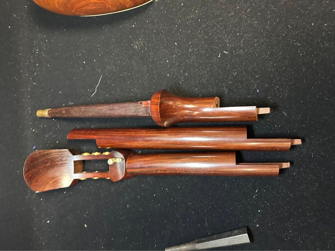 津軽三味線 太棹　紅木　紫檀　 弦楽器