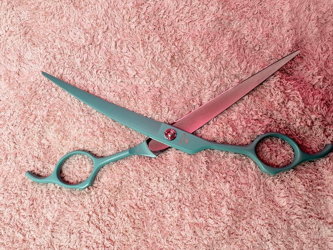 BEARDS カーブシザー　カーブ　トリミング　シザー　7インチ