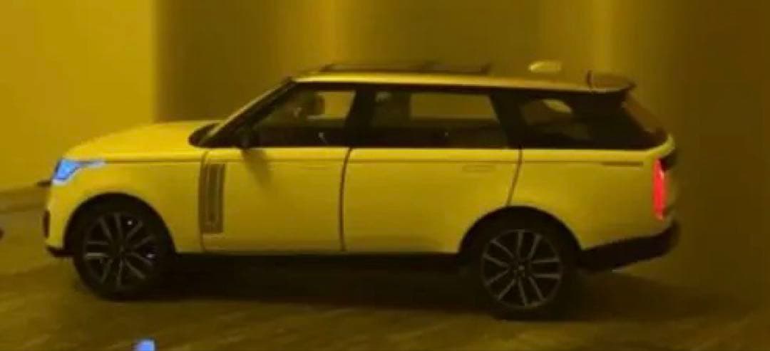 ランドローバー レンジローバー ダイキャスト ミニカー