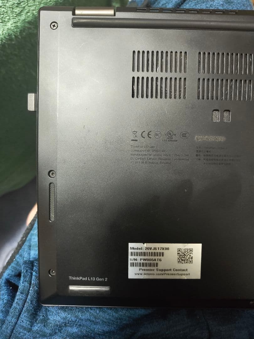 ノートパソコン11世代　i7-1165G7 超速SSD512 16GB 電源付属