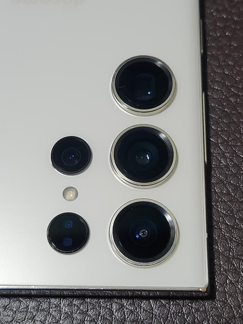 Galaxy S23 Ultra クリーム SC-52D ジャンク扱い