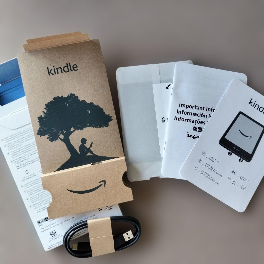 Kindle 6インチ グレー カバー付き