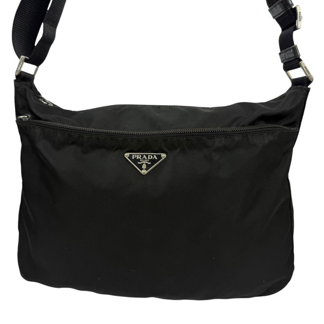 PRADA プラダ カメラバッグ 斜めがけ 三角ロゴ ナイロン ブラック 白タグ