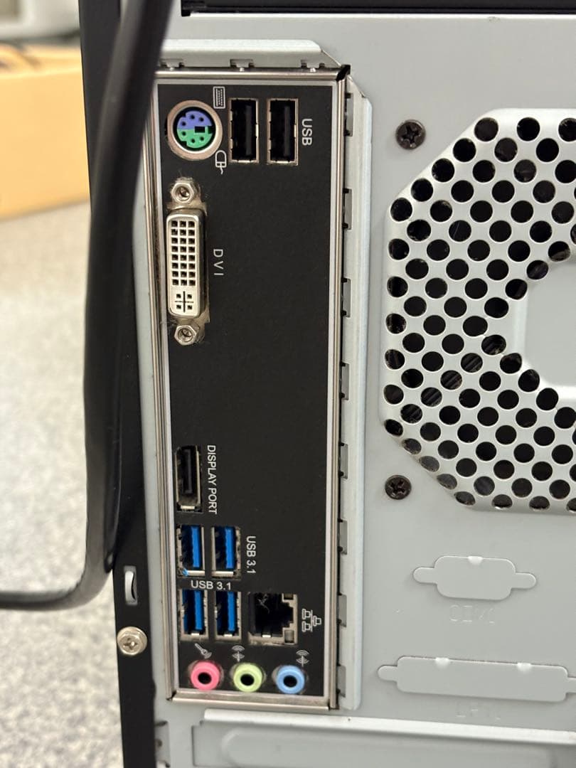 デスクトップPC ブラック タワー型