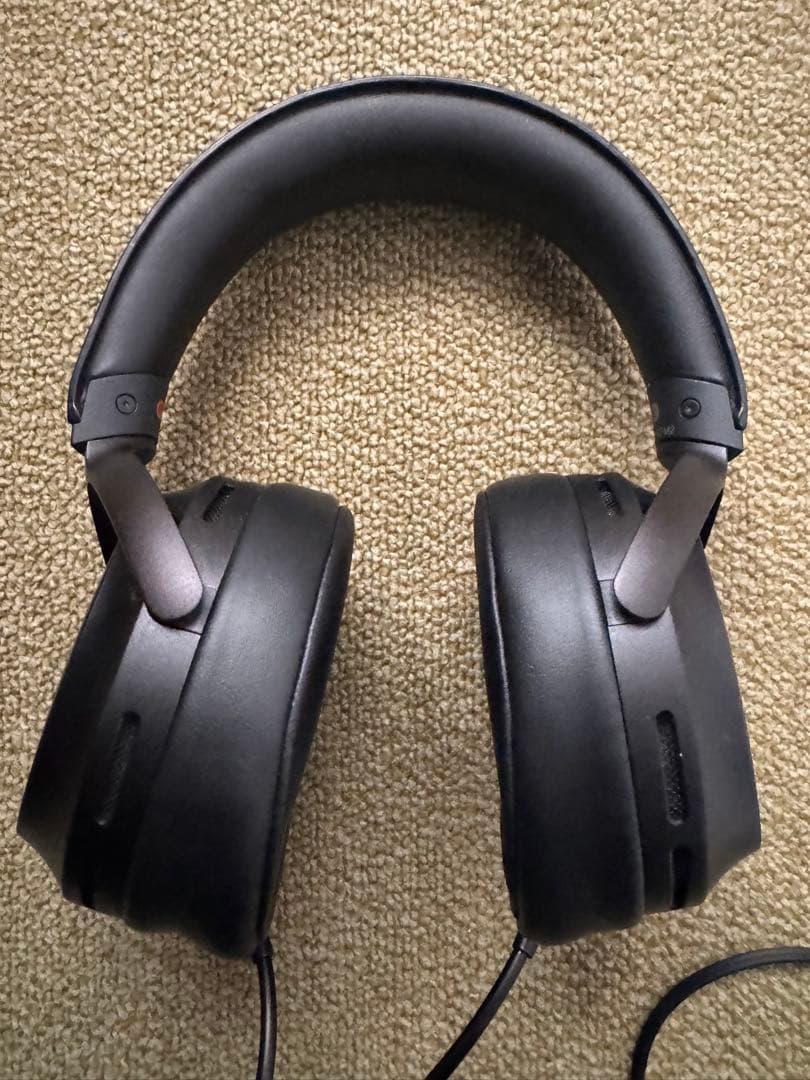 ヘッドホン sony MDR-Z7M2