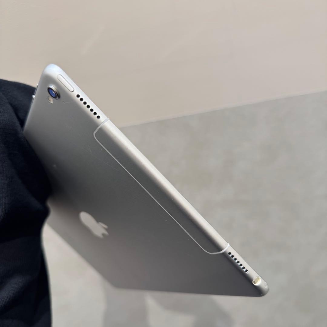 iPad Pro第1世代 128GB シルバー