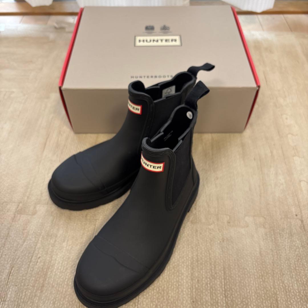 【新品未使用】ハンター　ウーマンズコマンドチェルシーブーツ　ブラック23cm
