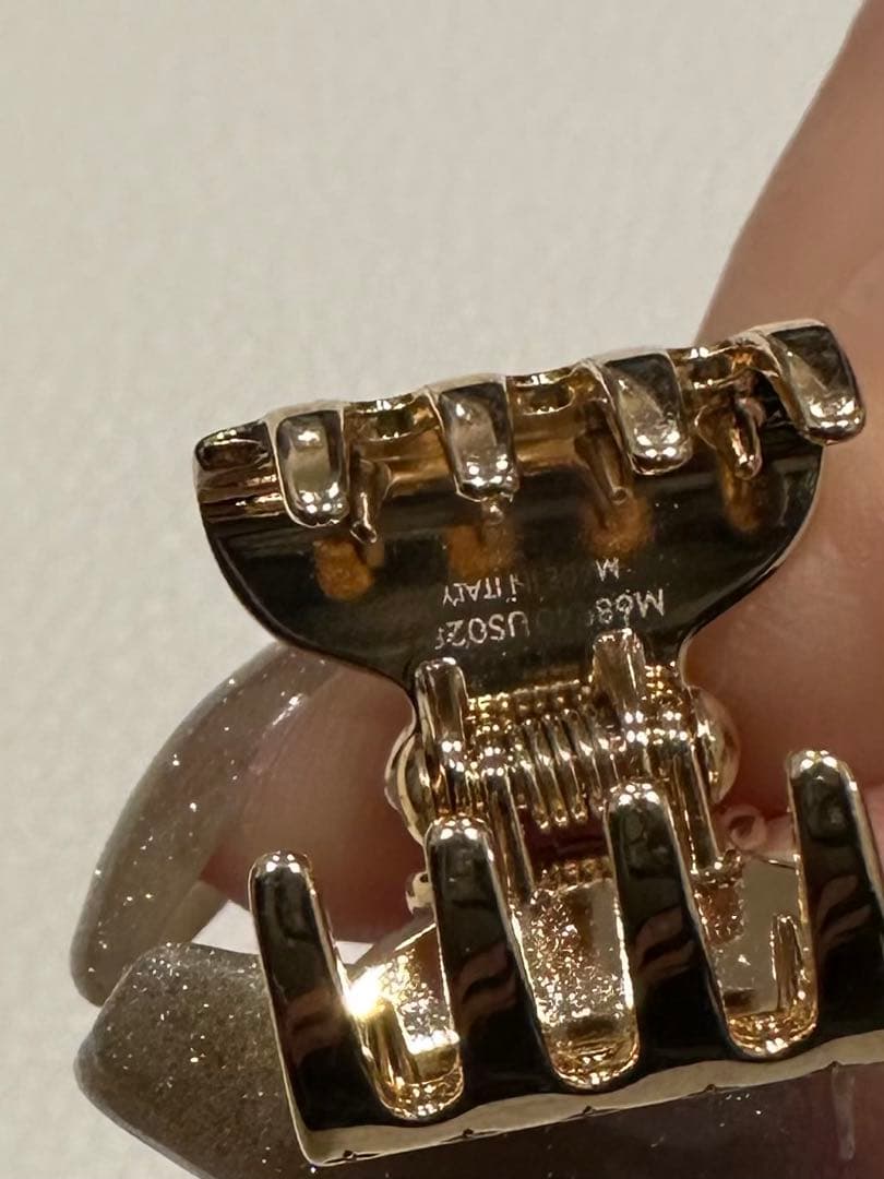 VUITTON ヴィトン メタル ゴールド ローズ ミニヘアクリップ 髪留め