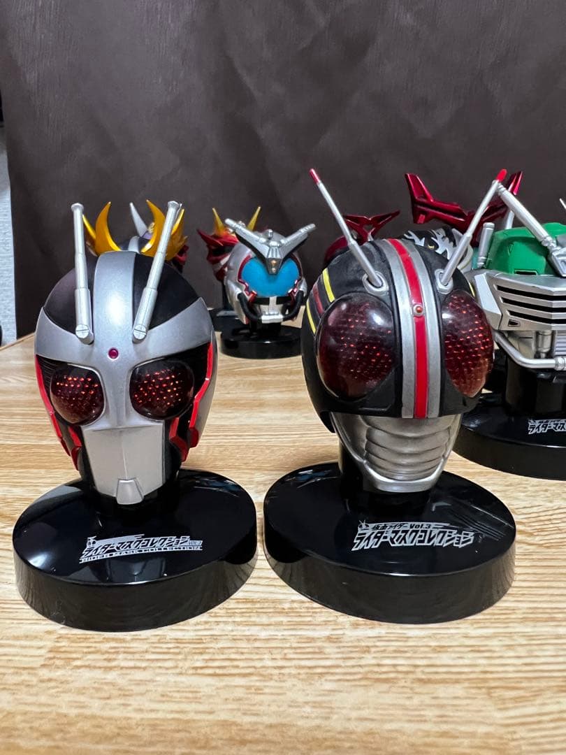 仮面ライダーマスクコレクション 24個まとめ 発光2点