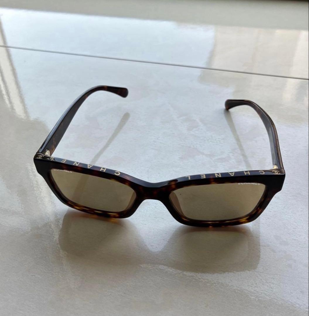 CHANEL ブラウン サングラス 四角形フレーム