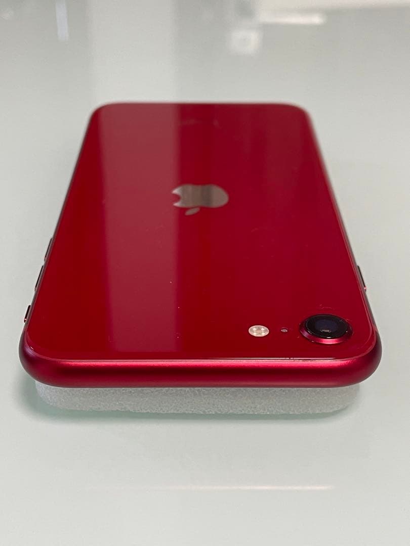 iPhone SE 第3世代 64gb レッド バッテリー100%