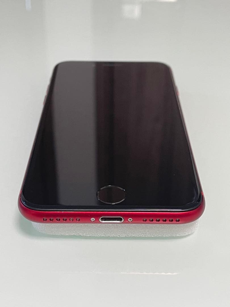 iPhone SE 第3世代 64gb レッド バッテリー100%