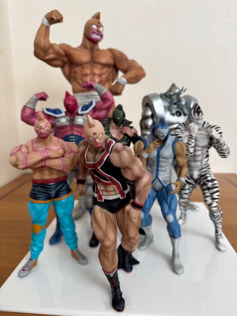 キン肉マンフィギュアUVカット加工アクリルケース付き