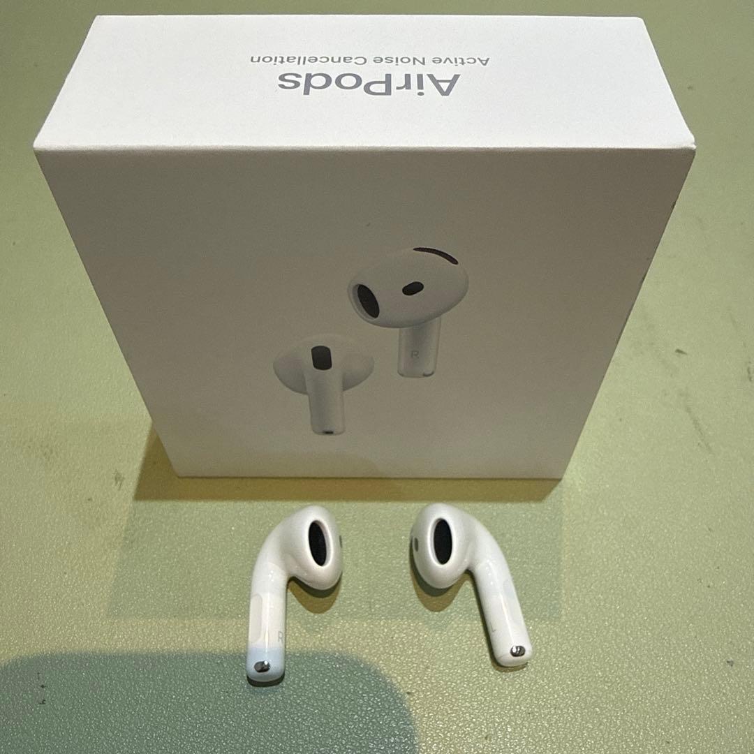 AirPods4　アクティブノイズキャンセリング搭載モデル