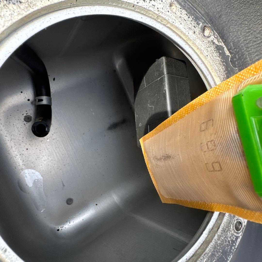 大工さん アルテッツァ 燃料タンク