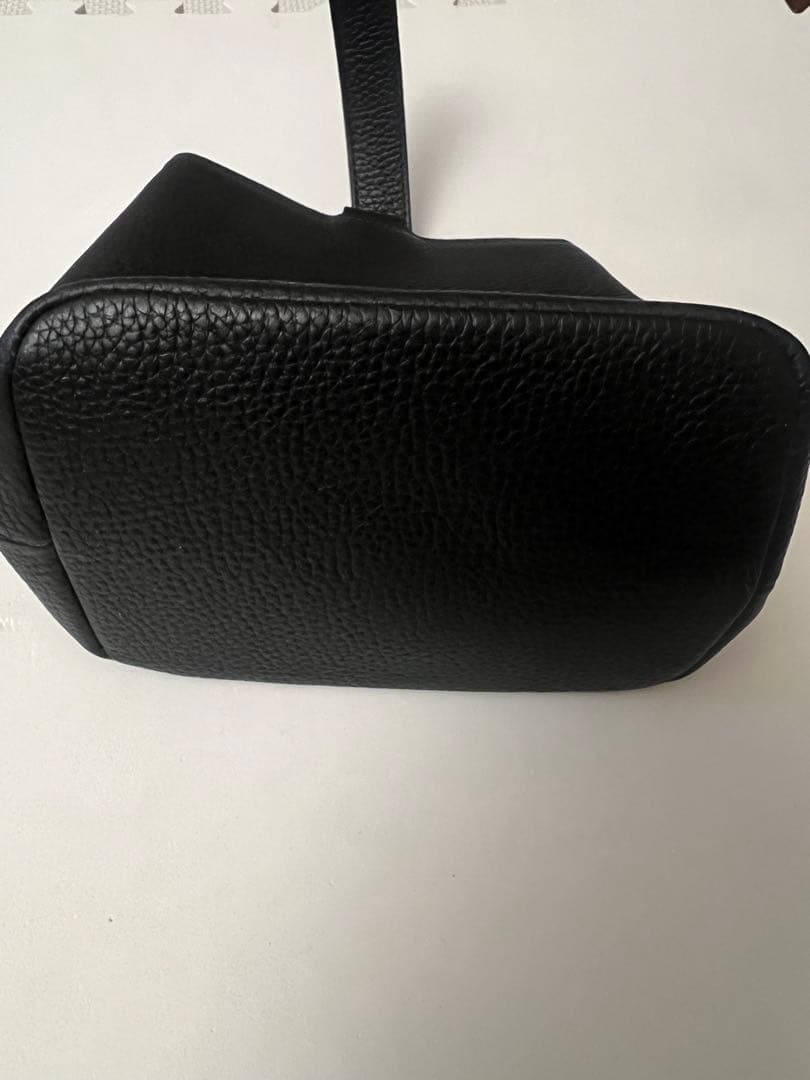 Hushtug巾着レザーバッグ