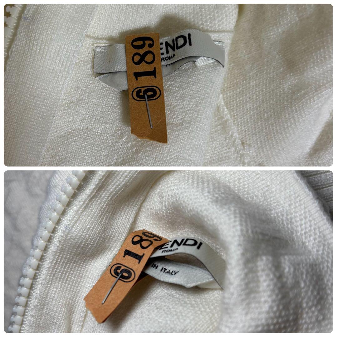 FENDI フェンディ　エンボスロゴ　ニットワンピース　白　サイズ40（M）