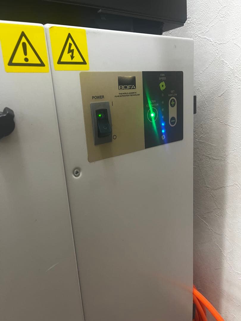 Roland LEF2-200 専用脱臭装置付き　インクジェットプリンター