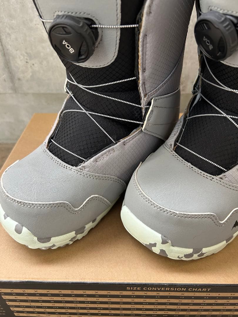 25cm キッズ Burton ジップライン BOA® スノーボードブーツ