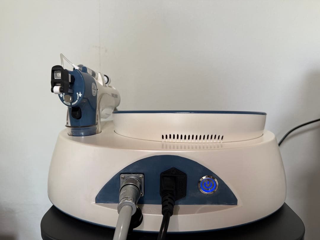 MICROPOWER のニードルフリーメソセラピー機器