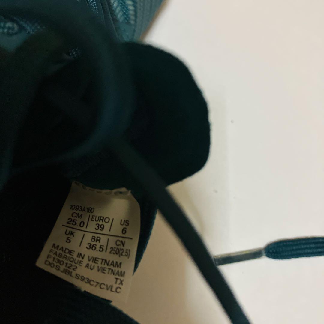 asics メタスプリント　25.0㎝