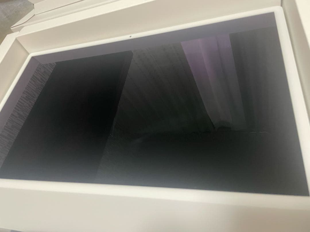 iMac (シルバー) Apple M3チップ 8GBメモリ 256GB