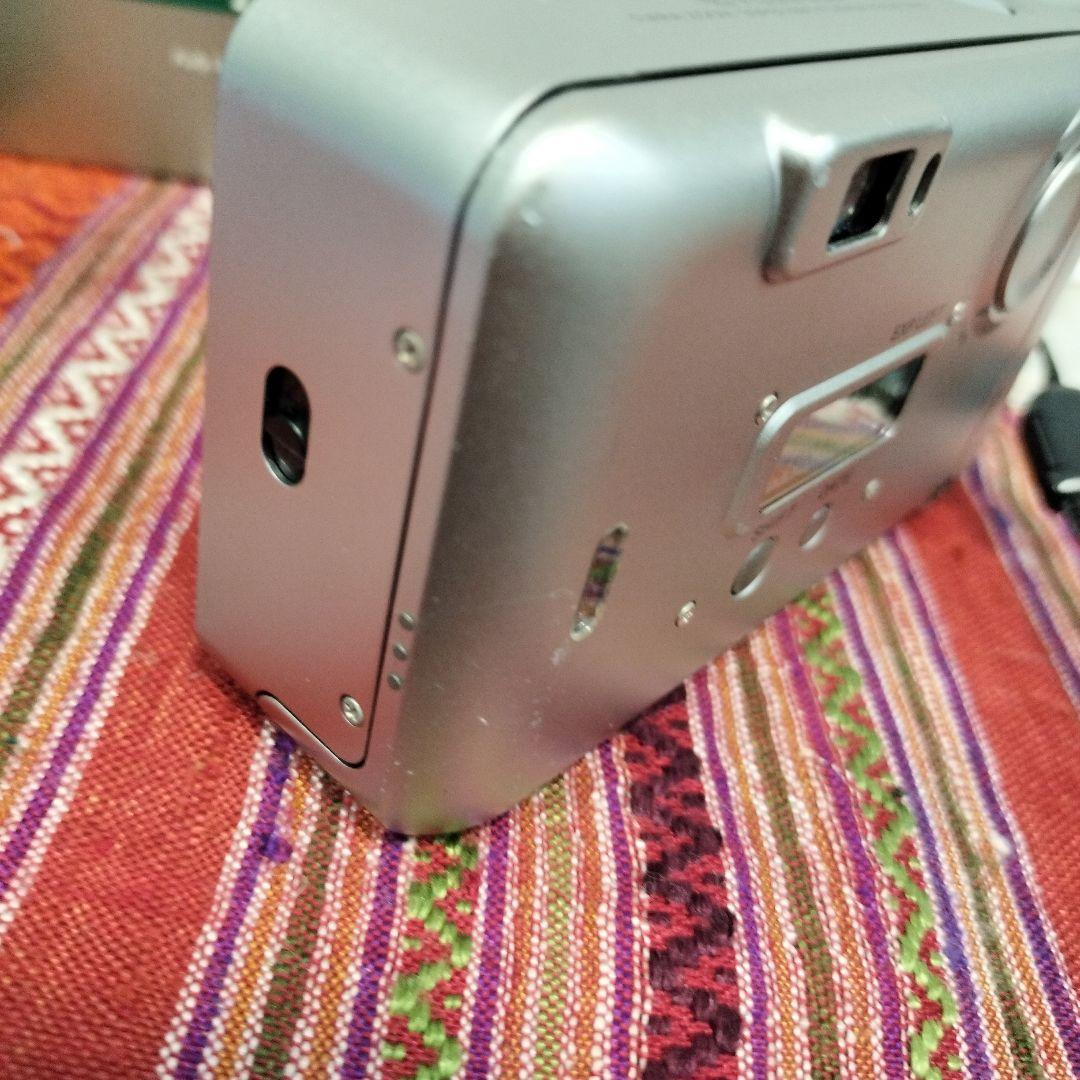 FUJIFILM 富士フイルム TIARA ZOOM コンパクトフィルムカメラ